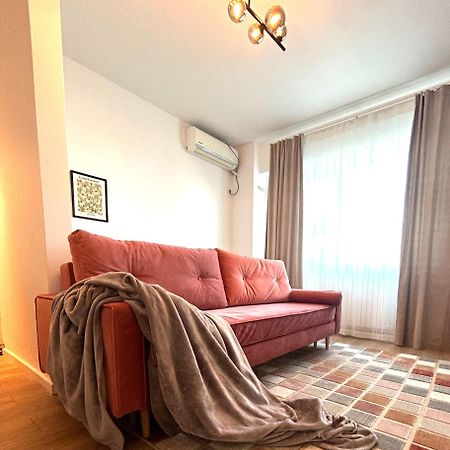 Urban Parkside Retreat Cozy 2-Bed Ap By Metro Apartment Bucureşti Exterior foto